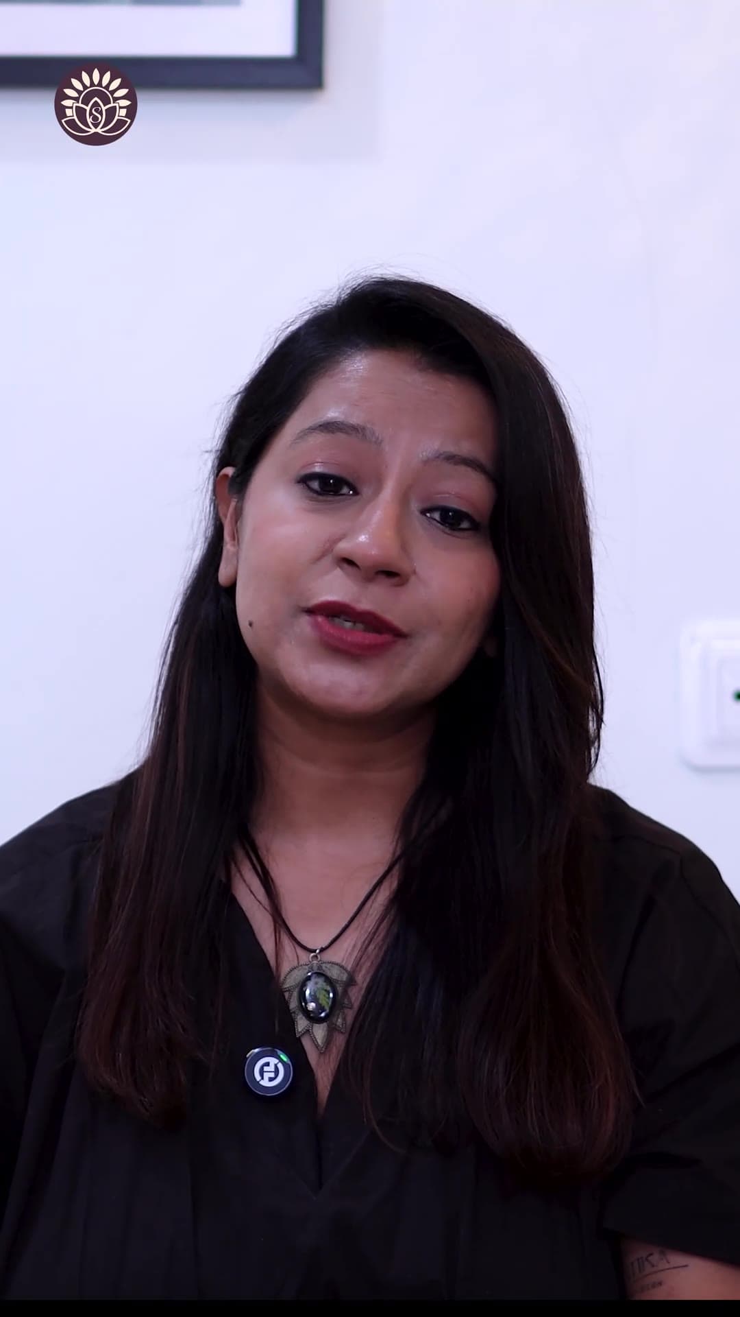 Dr. Eshani Saxena inviting you to the Neuro Gut Healing Masterclass